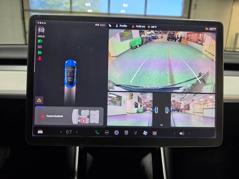 Used 2019 Tesla Model 3 Standard Range Plus image 32