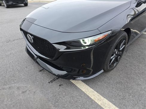 New 2026 MAZDA MAZDA3 Hatchback w/Premium Plus Pkg AWD/4WD image 10
