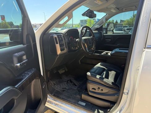 Used 2016 GMC Sierra 2500 Denali w/ Duramax Plus Package AWD/4WD image 12