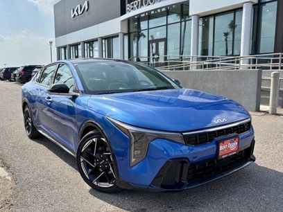 New 2025 Kia K4 GT-Line Turbo w/ GT-Line Premium Package