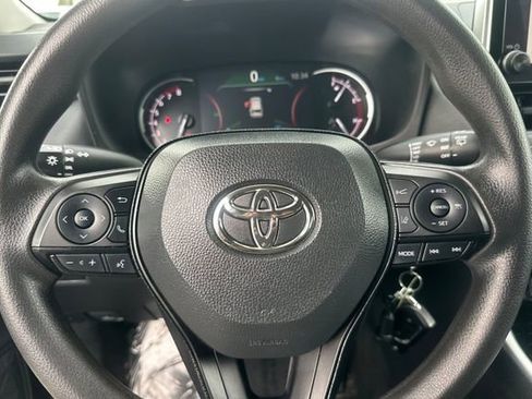 Used 2024 Toyota RAV4 LE image 28