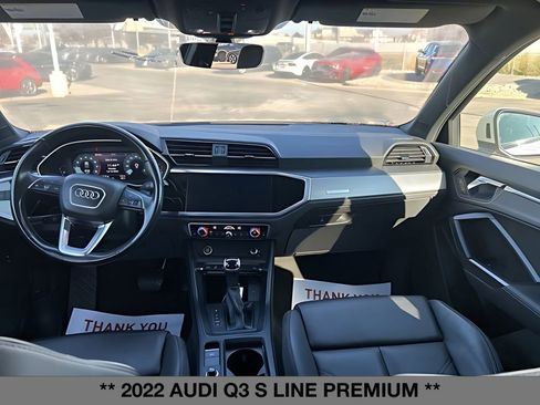 Used 2022 Audi Q3 2.0T Premium w/ Black Optic Sport Package image 17