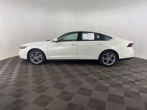 Certified 2024 Honda Accord EX image 4