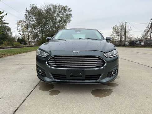 Used 2015 Ford Fusion Titanium FWD image 2