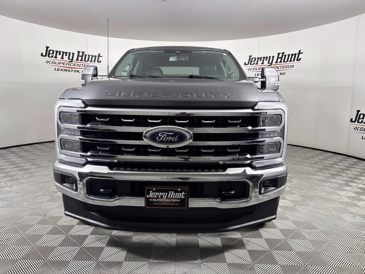 Used 2025 Ford F250 Lariat w/ Chrome Package AWD/4WD image 2