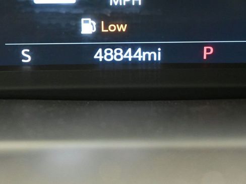 Used 2022 Chevrolet Silverado 2500 High Country AWD/4WD image 23