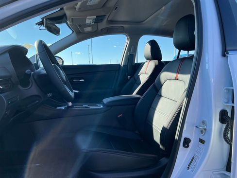 New 2025 Nissan Sentra SR w/ SR Premium Package image 11