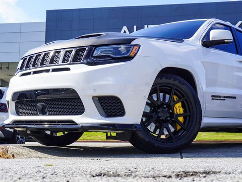 Used 2018 Jeep Grand Cherokee Trackhawk AWD/4WD image 2