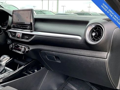 Used 2022 Kia Forte GT-Line image 22