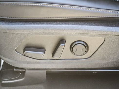 Certified 2025 Kia Sorento EX AWD/4WD image 22