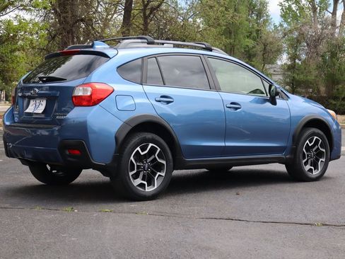 Used 2017 Subaru Crosstrek 2.0i Limited w/ Popular Package #2 AWD/4WD image 5