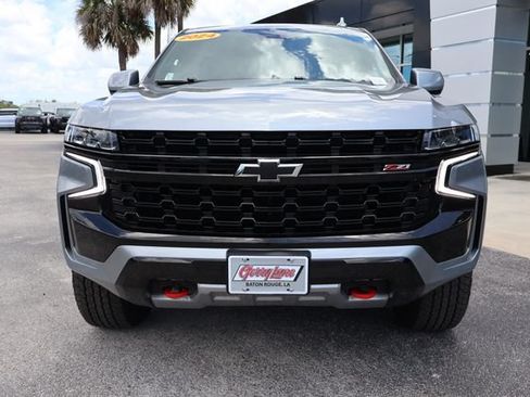 Used 2024 Chevrolet Suburban Z71 AWD/4WD image 3