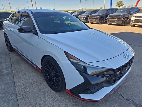 Used 2022 Hyundai Elantra N w/ Preferred Accessory Package image 13