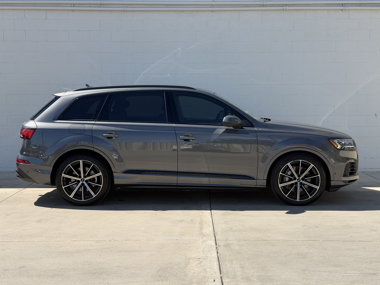 Used 2020 Audi Q7 3.0T Prestige AWD/4WD image 4