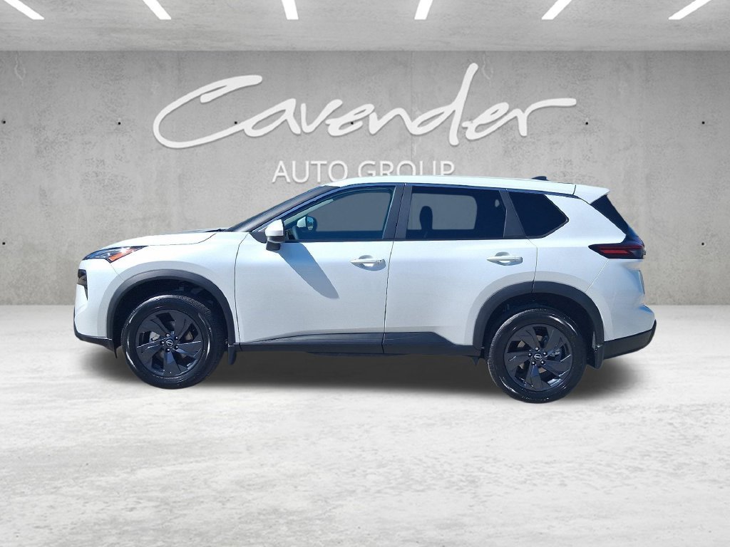 New 2026 Nissan Rogue SV FWD image 14