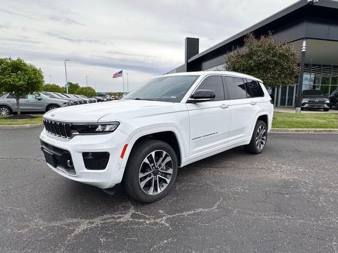 Used 2022 Jeep Grand Cherokee L Overland AWD/4WD image 4