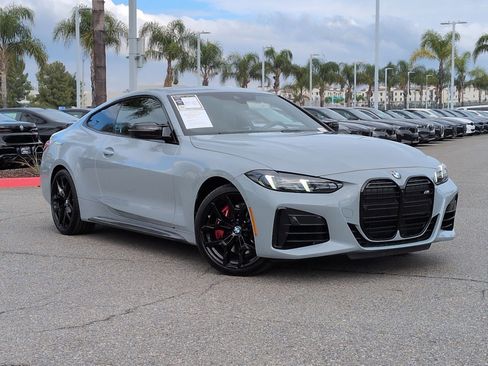 Used 2025 BMW M440i Coupe w/ Premium Package image 2