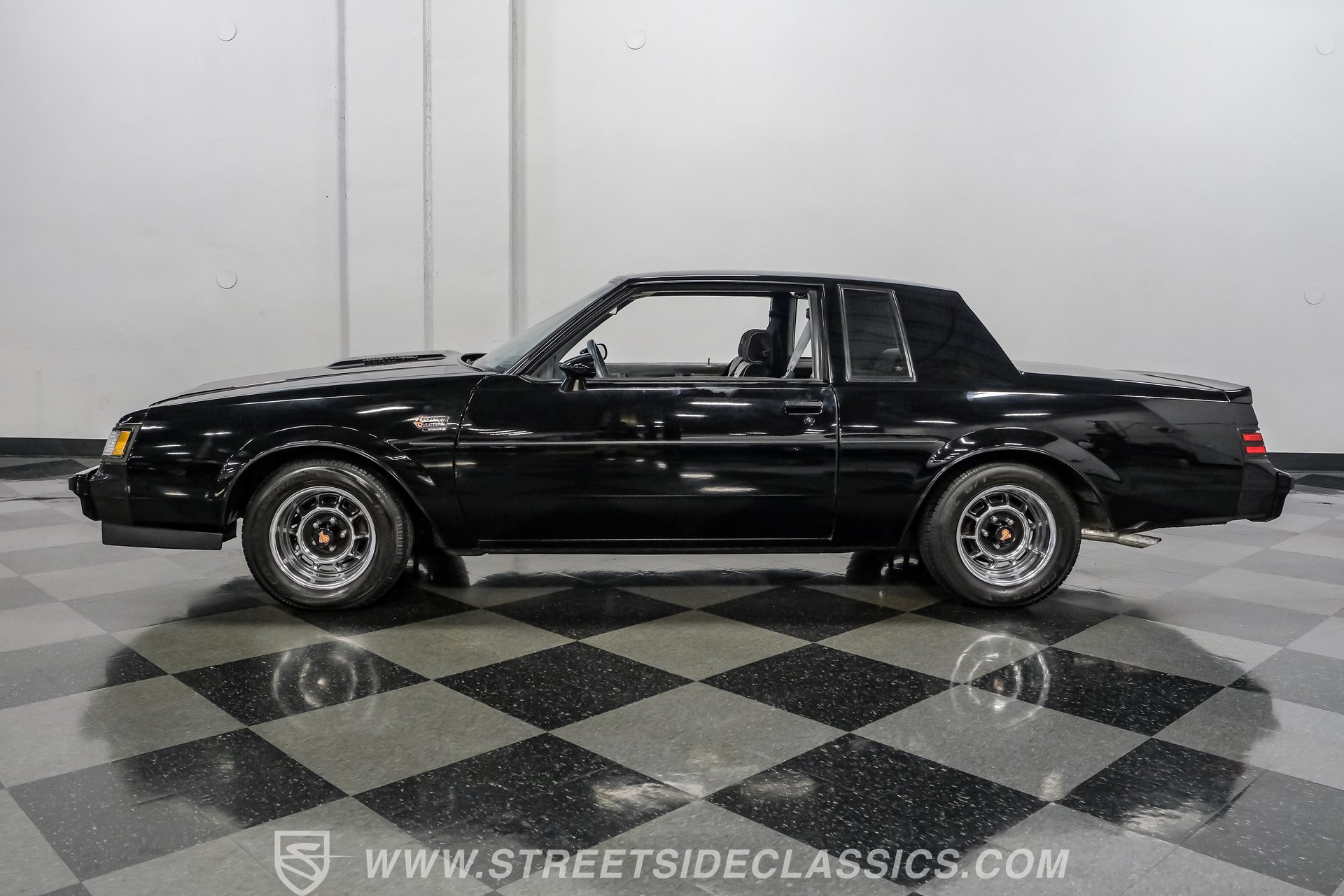 Used 1987 Buick Regal Coupe RWD image 2