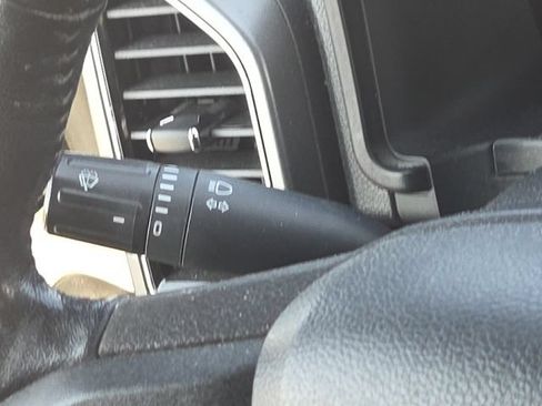 Used 2019 Ford F150 XLT w/ Equipment Group 302A Luxury AWD/4WD image 36