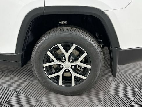 New 2025 Jeep Grand Cherokee L Limited w/ Luxury Tech Group II AWD/4WD image 20
