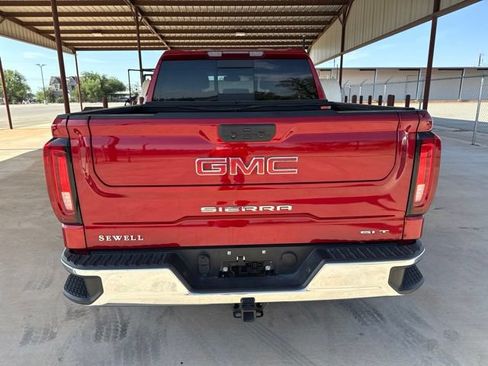 Used 2025 GMC Sierra 1500 SLT RWD image 7