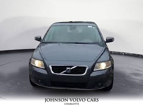 Used 2009 Volvo V50 2.4i image 4
