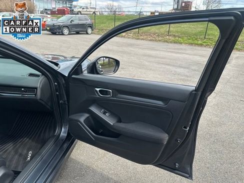Used 2025 Honda Civic Sport image 11