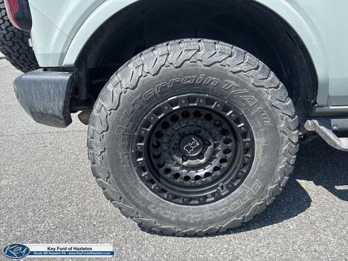 Used 2023 Ford Bronco Outer Banks AWD/4WD image 11