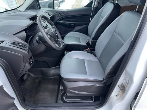 Used 2016 Ford Transit Connect XL image 9