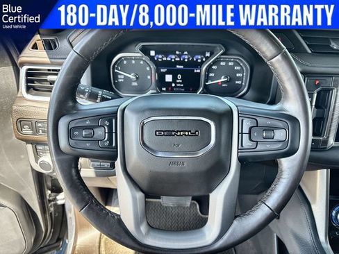 Used 2021 GMC Yukon Denali w/ Denali Premium Package AWD/4WD image 23