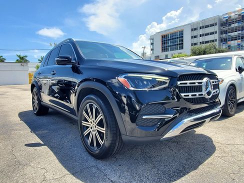Used 2024 Mercedes-Benz GLE 350 4MATIC image 2