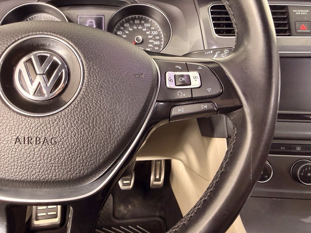 Used 2017 Volkswagen Golf Alltrack S AWD/4WD image 22