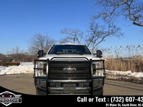 Used 2019 Ford F350 XL w/ XL Value Package image 2