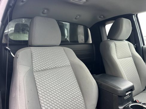 Used 2023 Toyota Tacoma SR RWD image 13