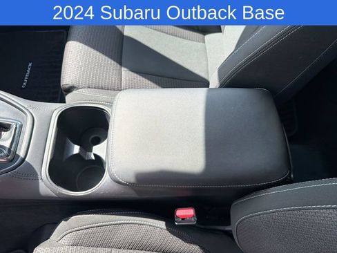 Used 2024 Subaru Outback AWD/4WD image 26