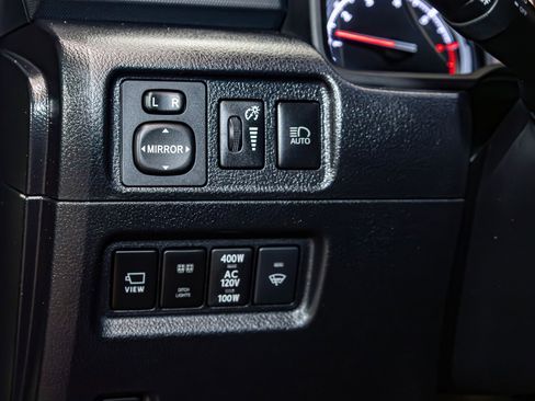 Used 2022 Toyota 4Runner TRD Sport w/ Technology Package AWD/4WD image 16