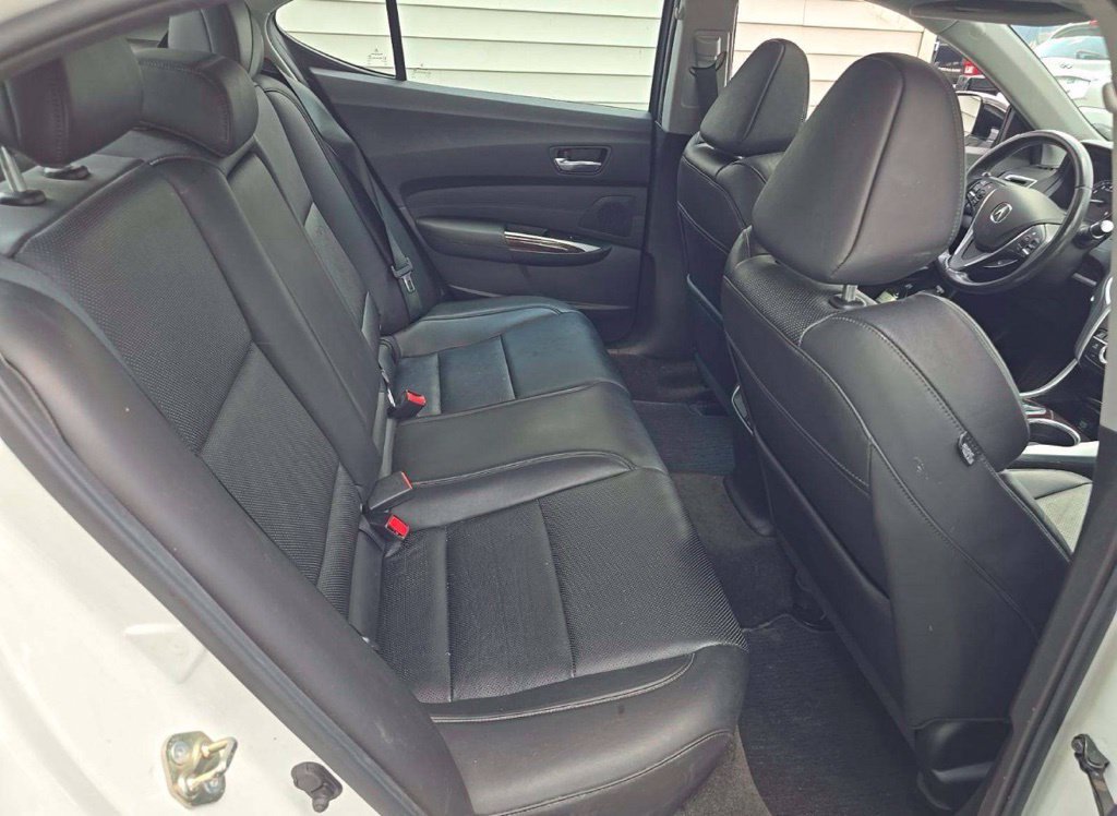 Used 2015 Acura TLX w/ Technology Package AWD/4WD image 10