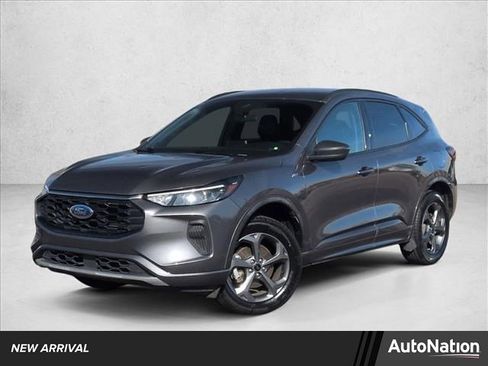 Used 2024 Ford Escape ST-Line image 1