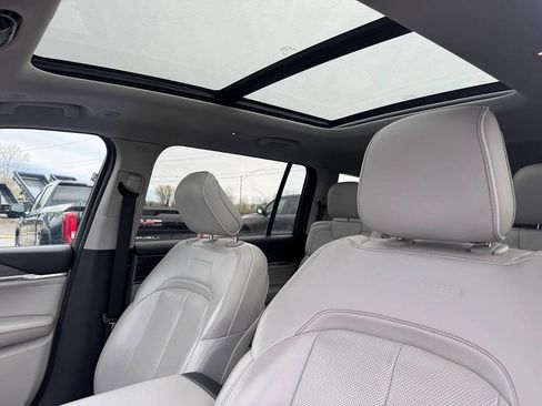 Used 2021 Jeep Grand Cherokee L Overland AWD/4WD image 10