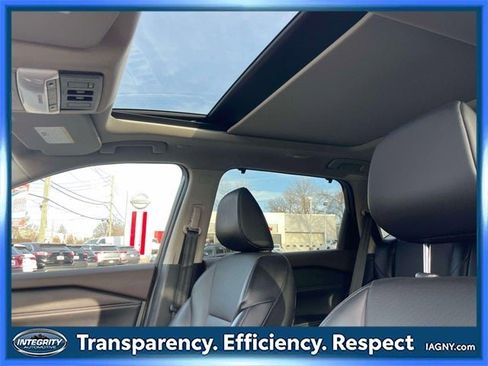 Certified 2022 Nissan Rogue SV w/ SV Premium Package image 20