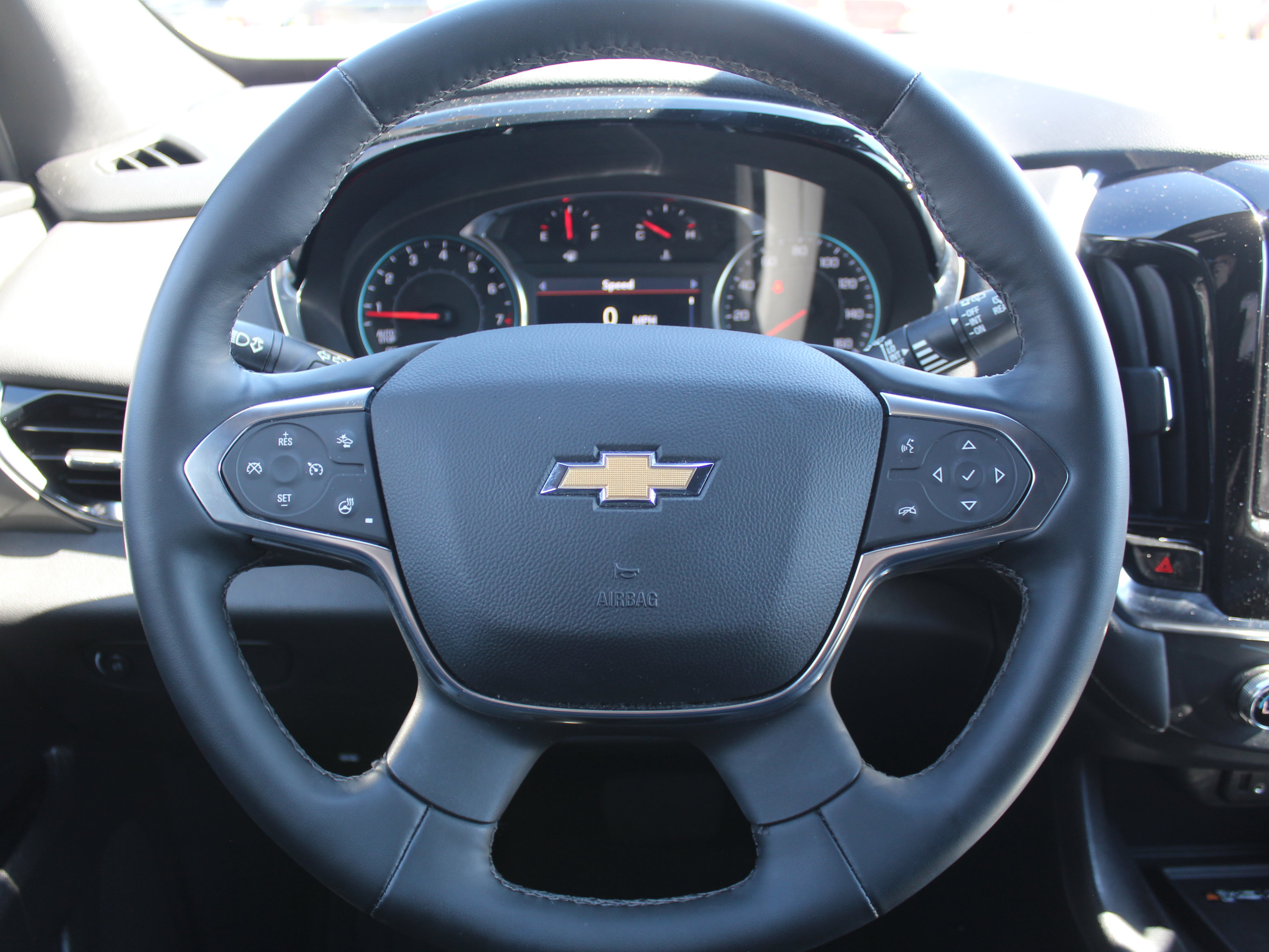 Used 2023 Chevrolet Traverse LT AWD/4WD image 16