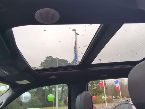 Used 2023 Ford F150 Raptor image 23