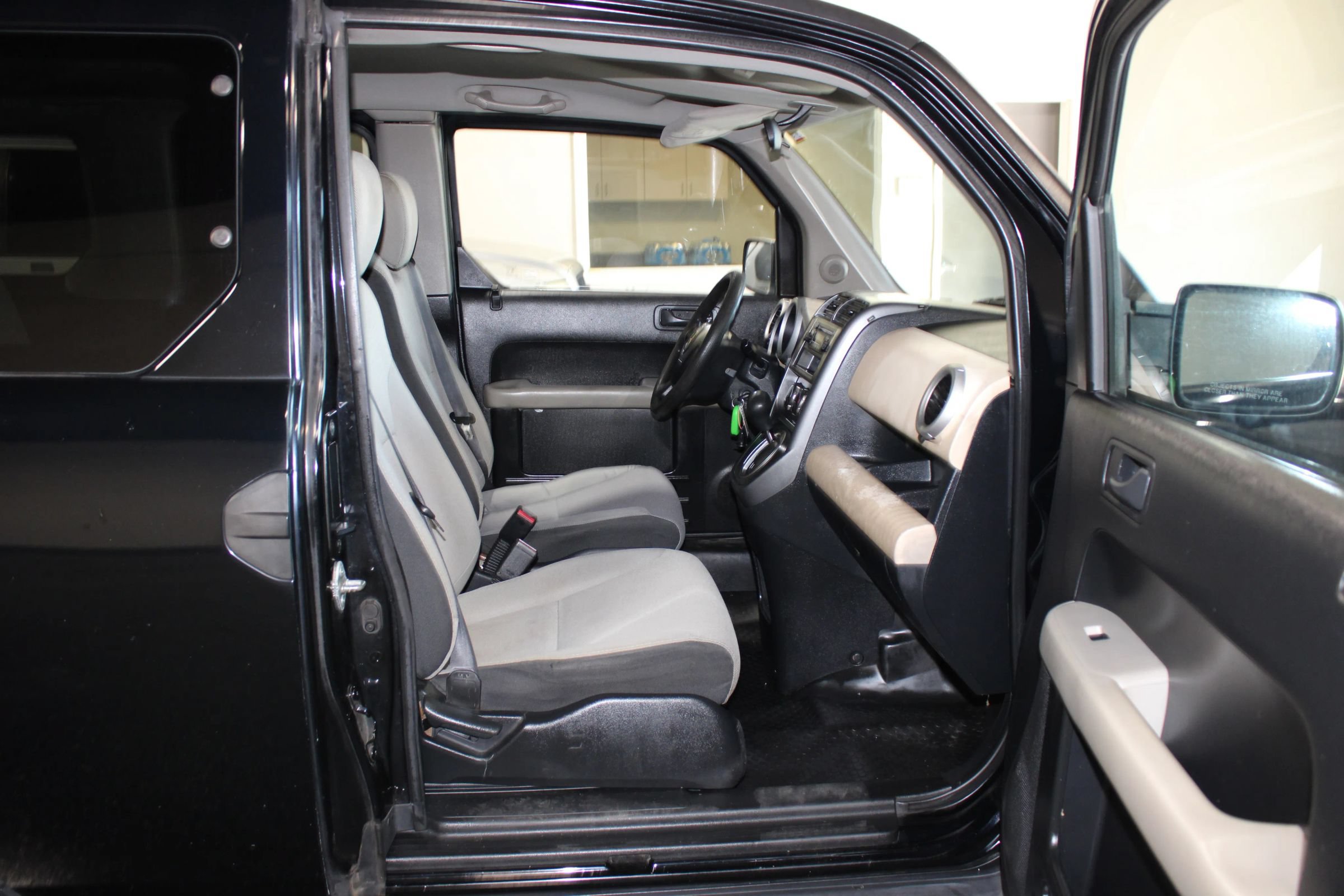 Used 2007 Honda Element LX image 21