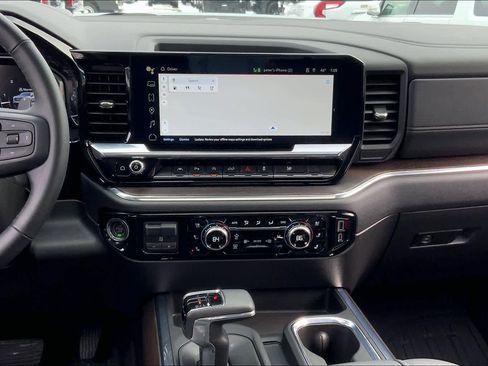 Used 2024 GMC Sierra 1500 SLT w/ SLT Premium Plus Package image 6