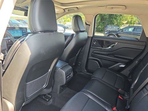 New 2026 Lincoln Corsair Reserve image 9