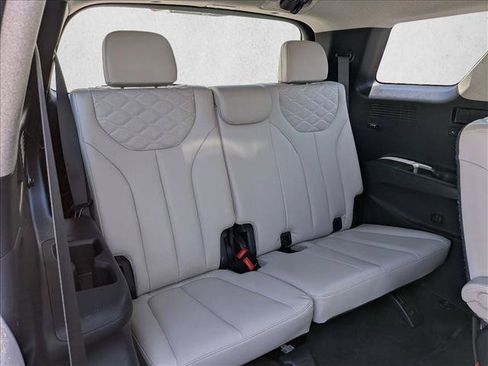Used 2022 Hyundai Palisade Limited w/ Cargo Package FWD image 21