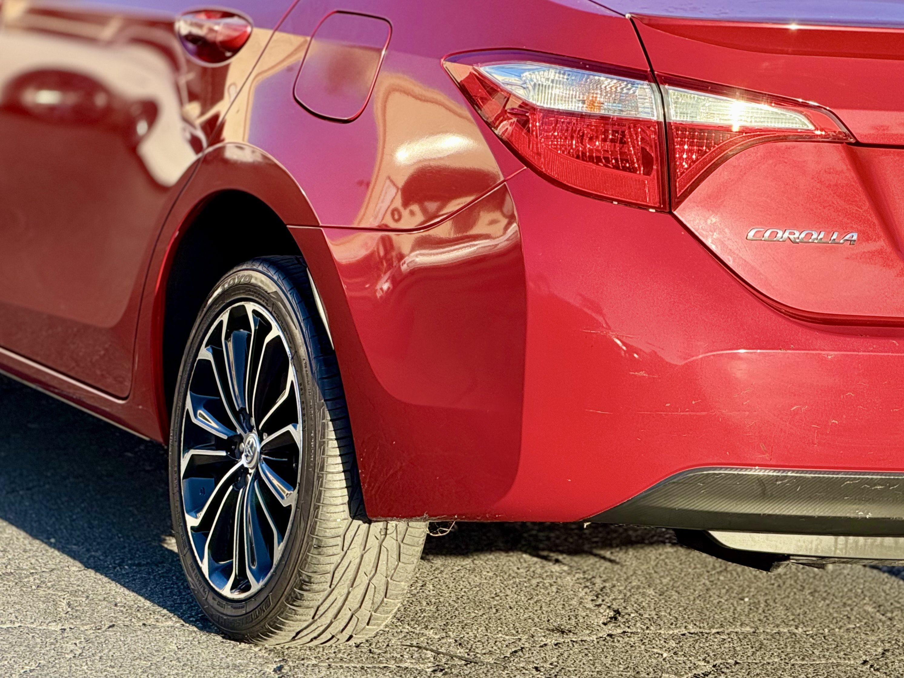 Used 2015 Toyota Corolla S FWD image 11