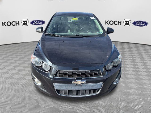 Used 2015 Chevrolet Sonic LTZ FWD image 2