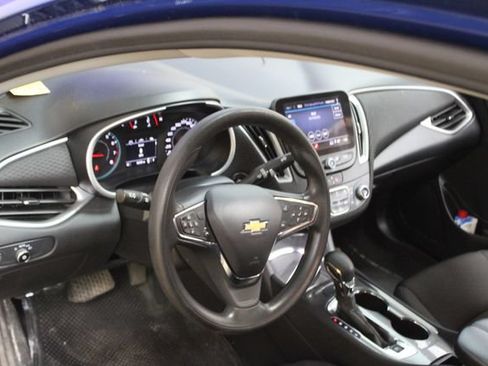 Used 2023 Chevrolet Malibu LT FWD image 14
