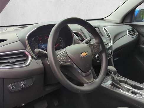Used 2024 Chevrolet Equinox LT image 10